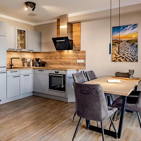 Haus Flatter-ulme Holiday home Busum